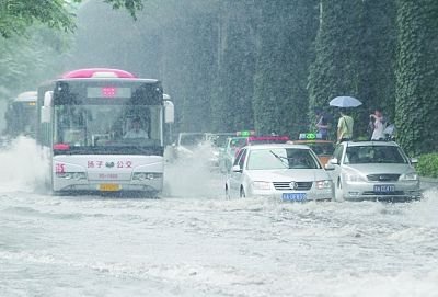 我國多地遭強降雨襲擊 洪澇災(zāi)害增多